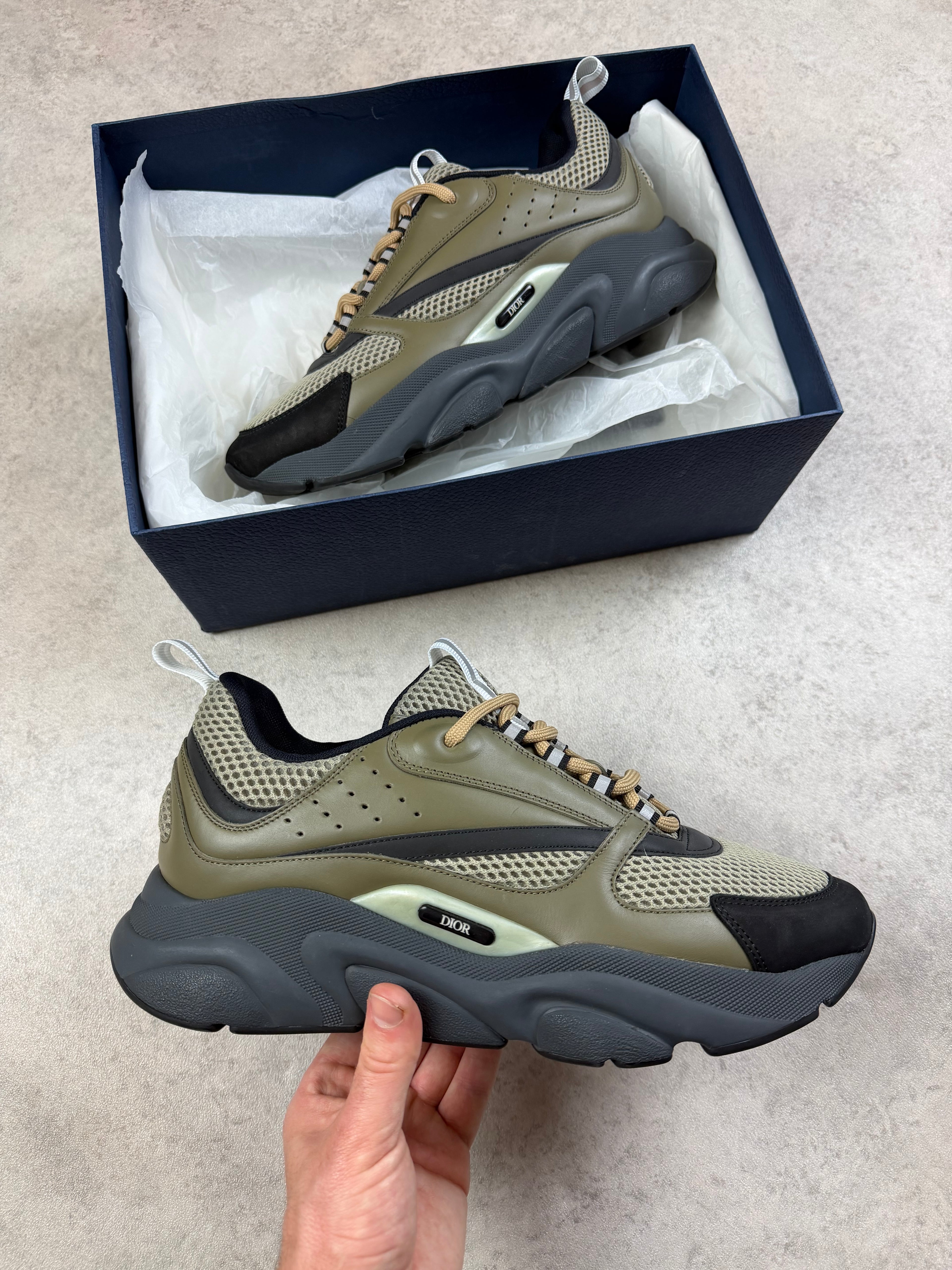 DIOR B22 - KHAKI - UK10