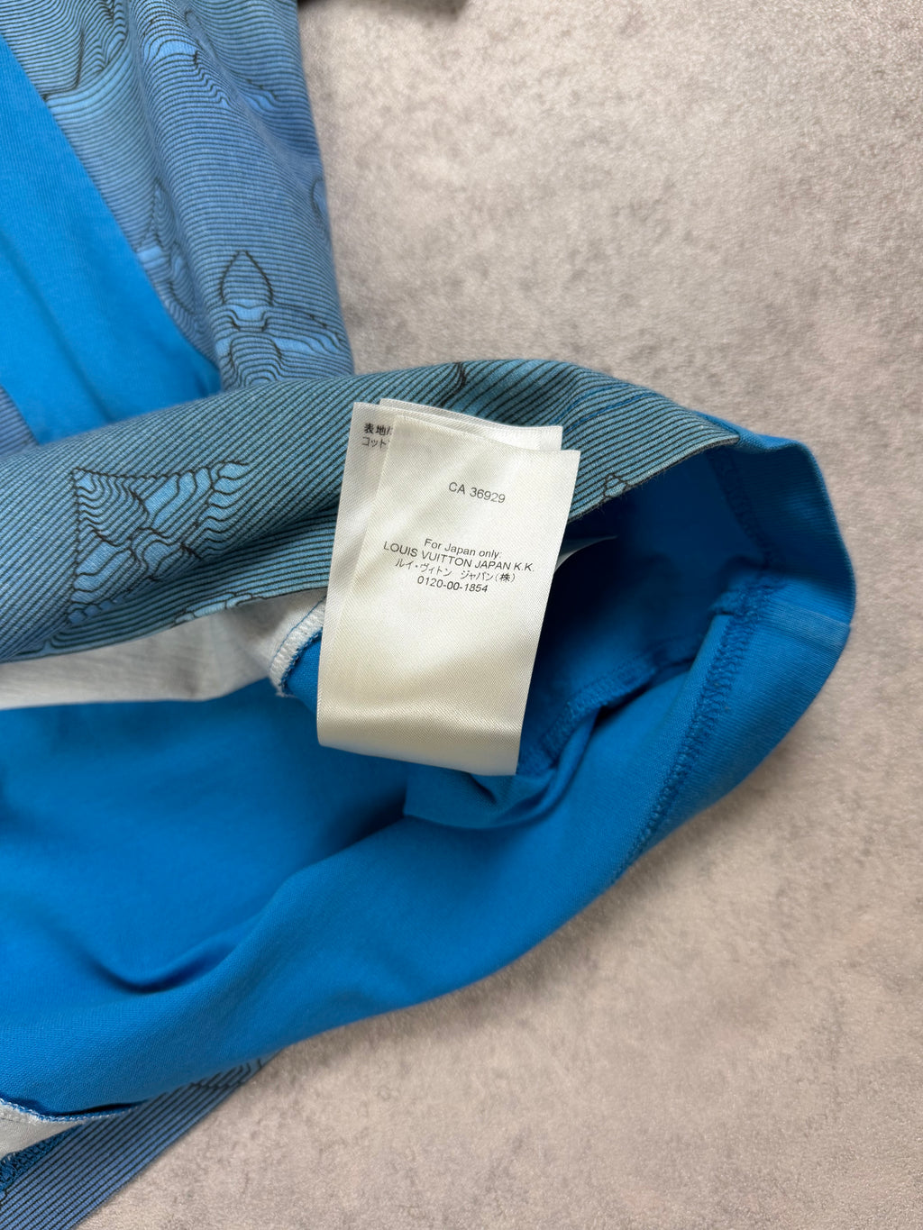 LOUIS VUITTON LV 2054 TEE - M