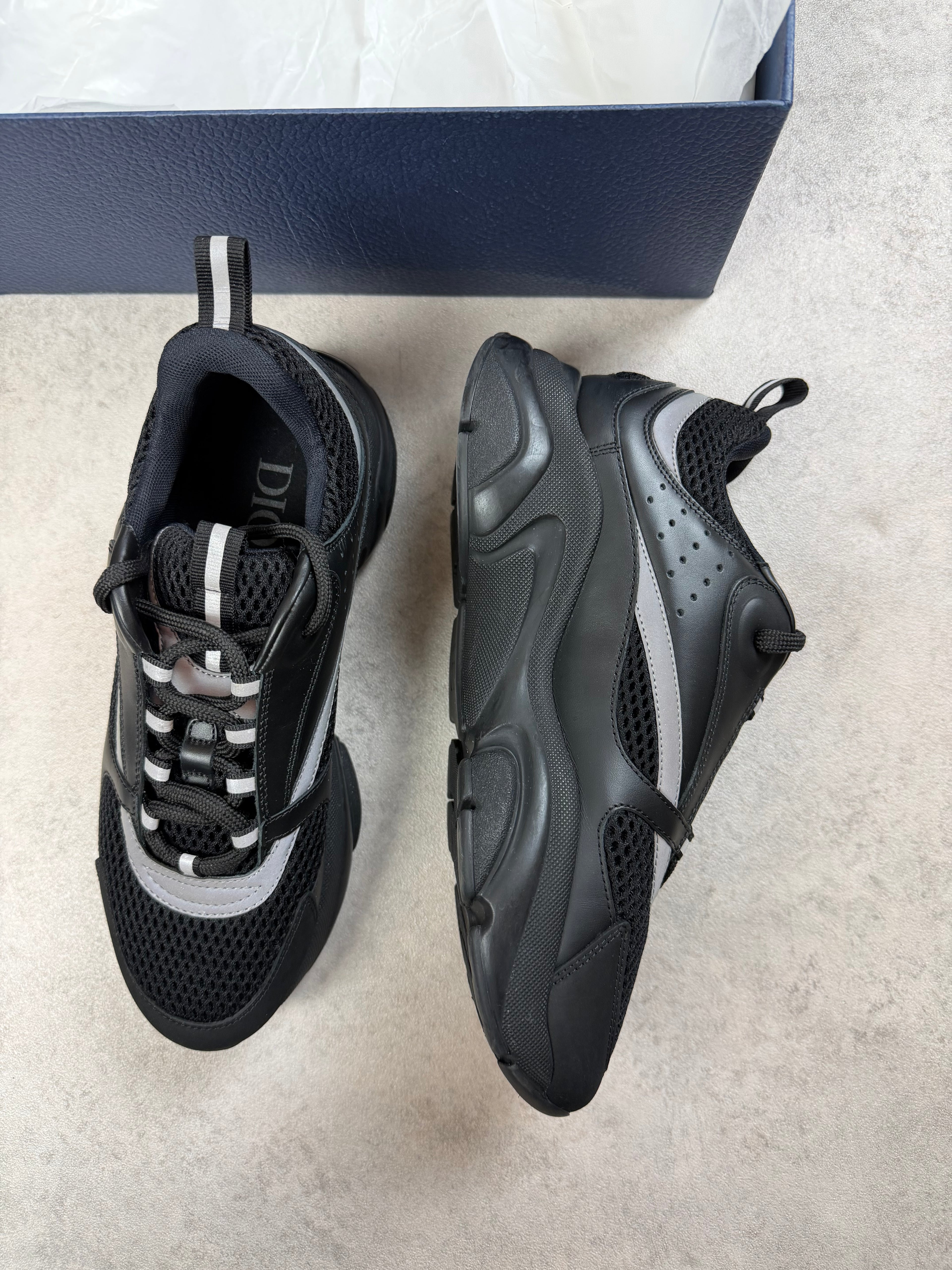 DIOR B22 - BLACK - UK6