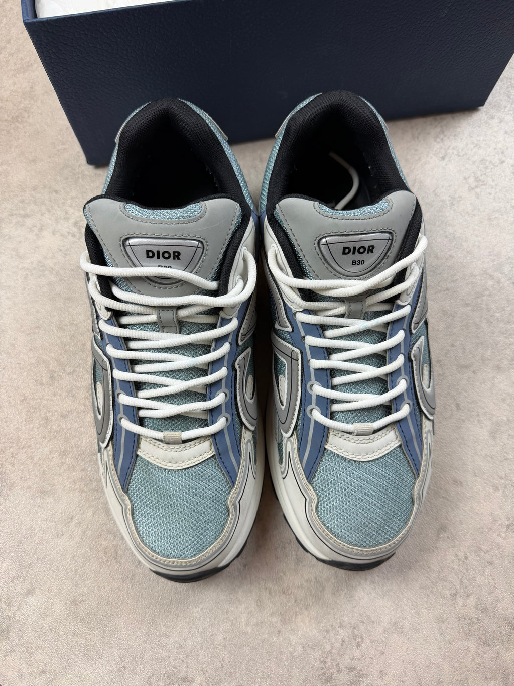 DIOR B30 - BABY BLUE - UK9