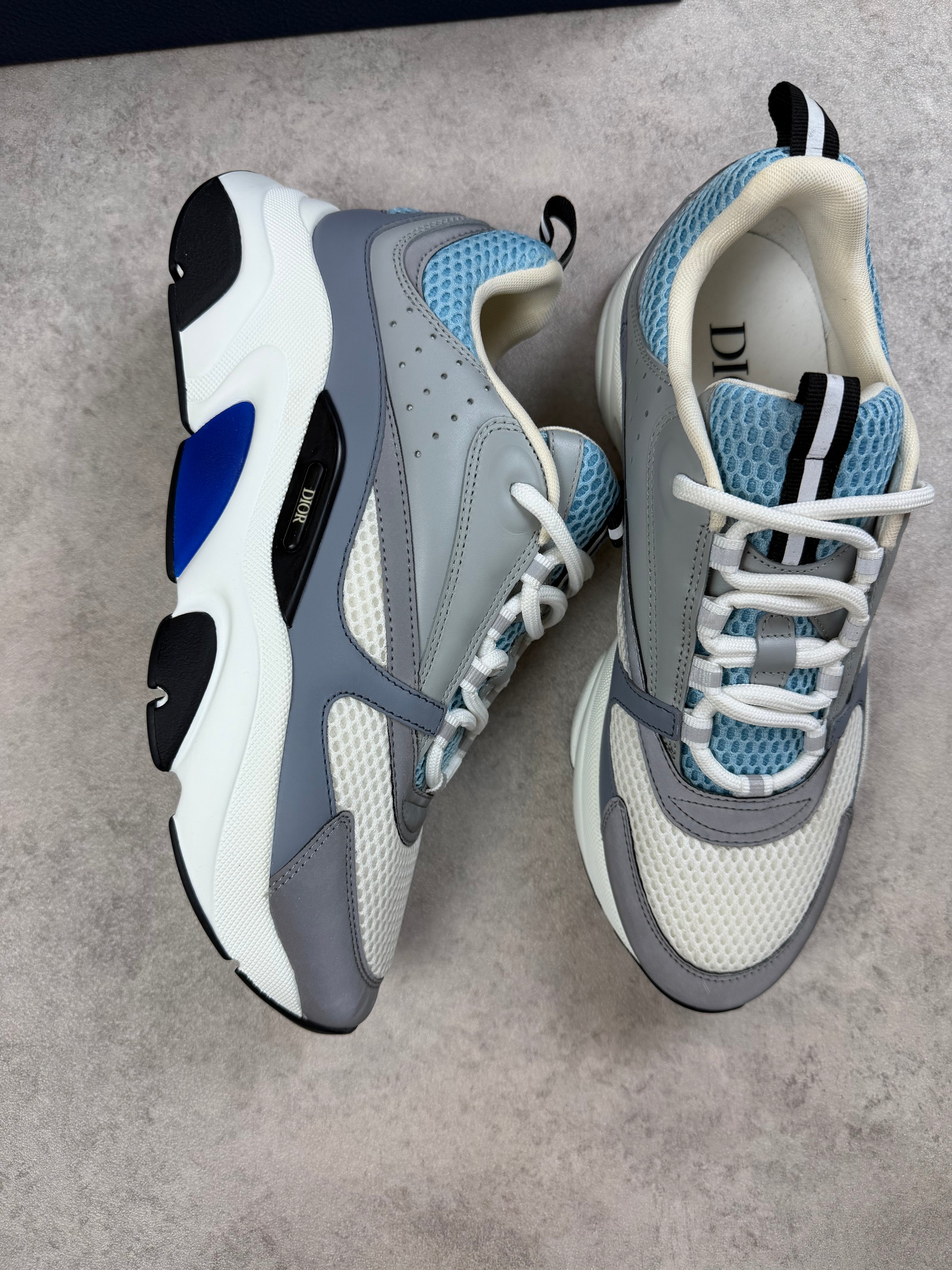 DIOR B22 - BABY BLUE - UK9.5