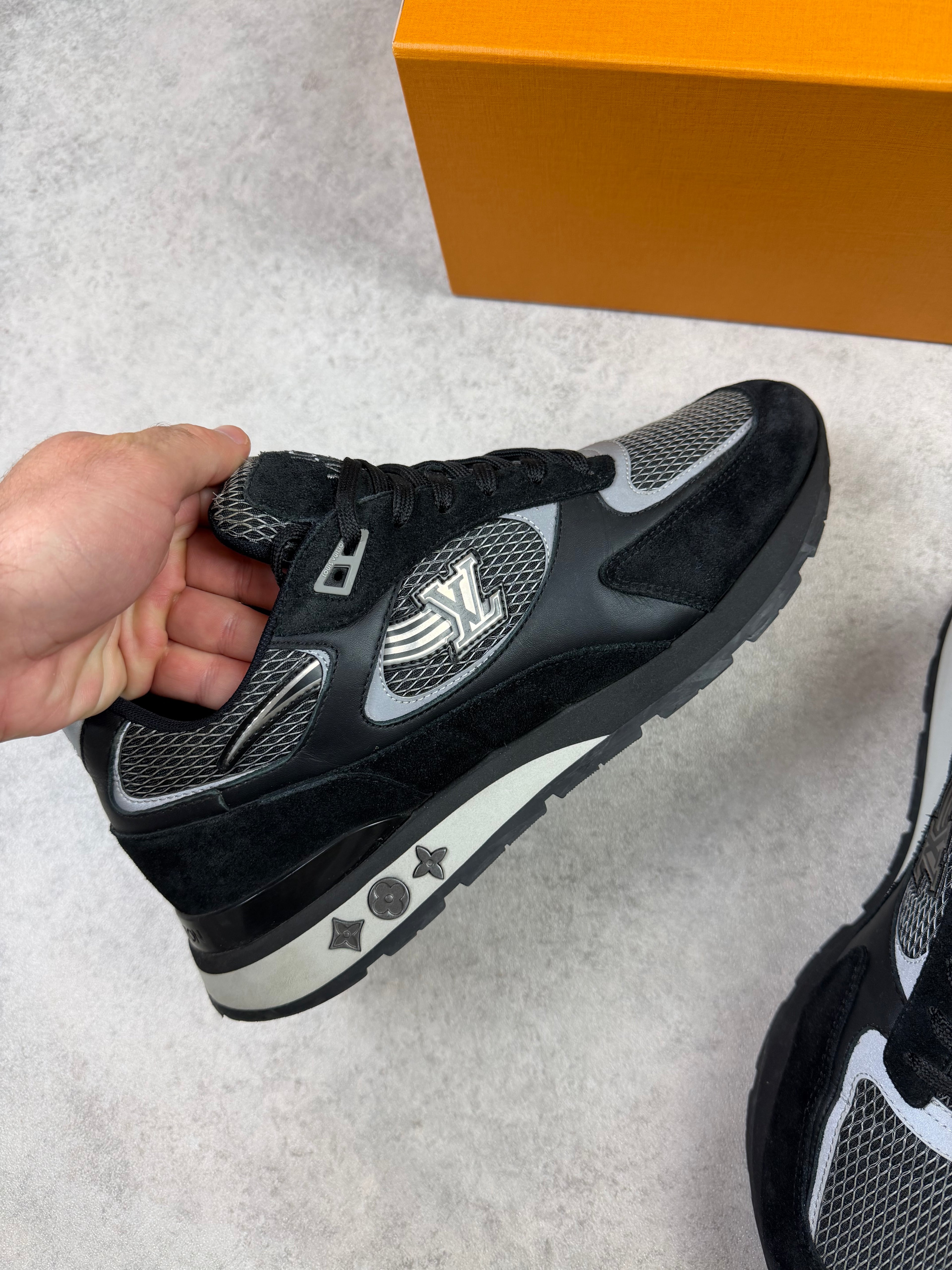 LV runaway black - LV8.5