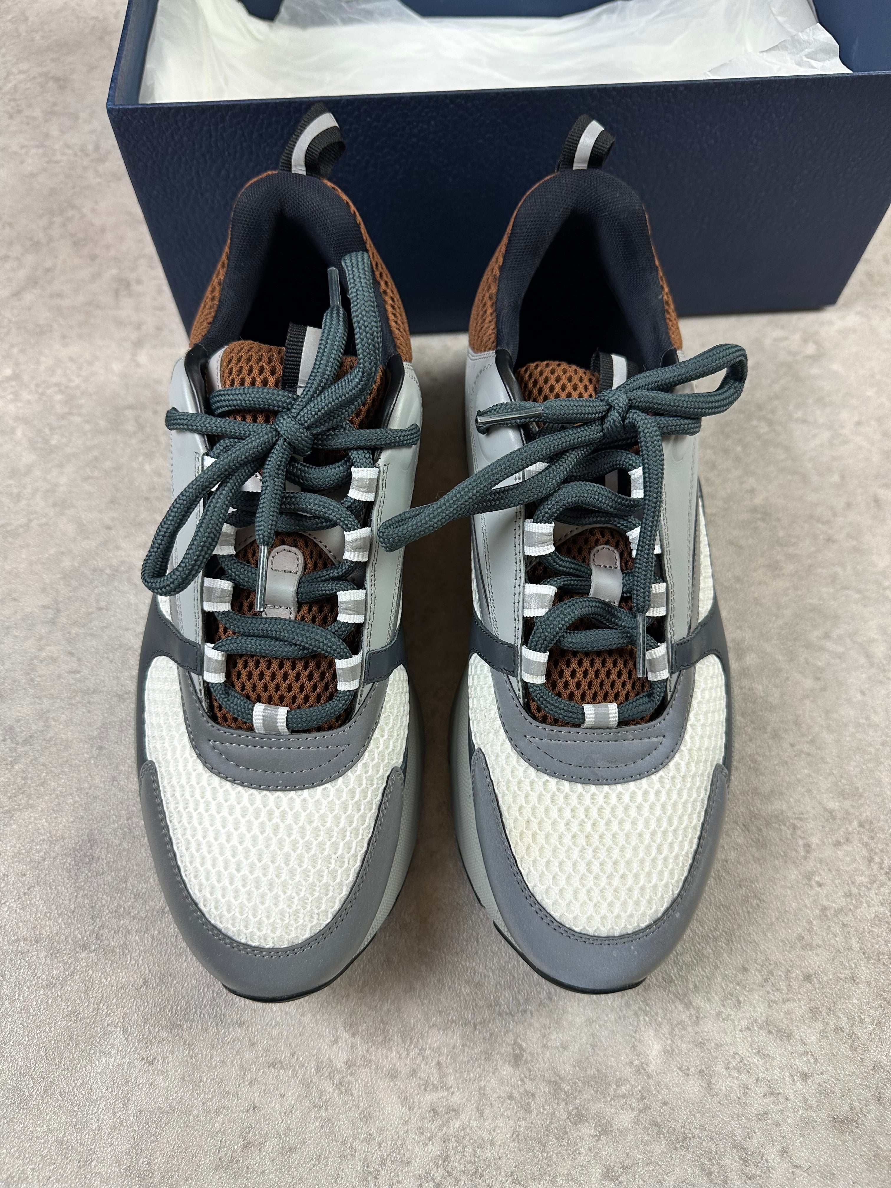 DIOR B22 - WHITE/GREY/BROWN - EU43 (UK9)