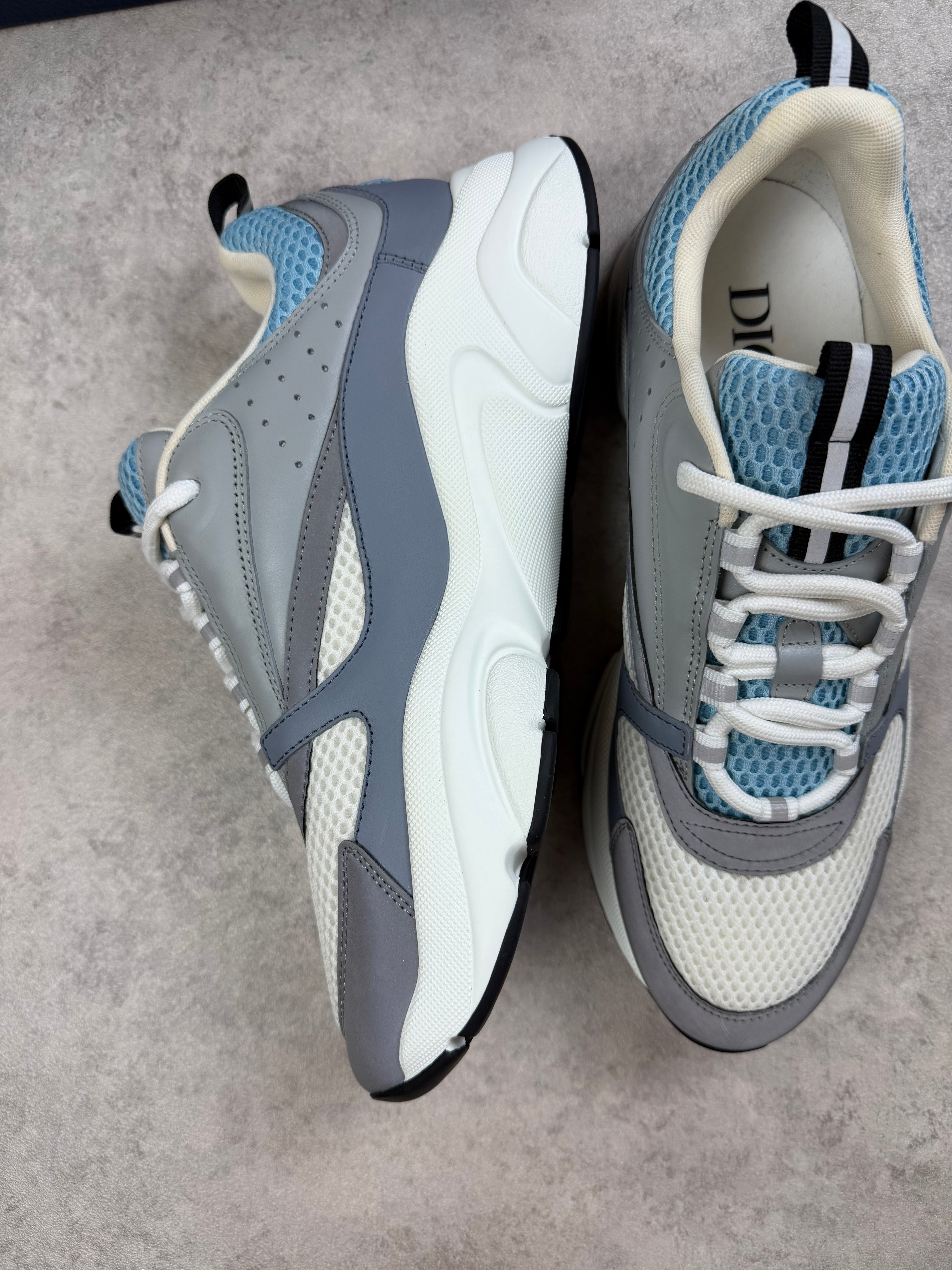 DIOR B22 - BABY BLUE - UK9.5