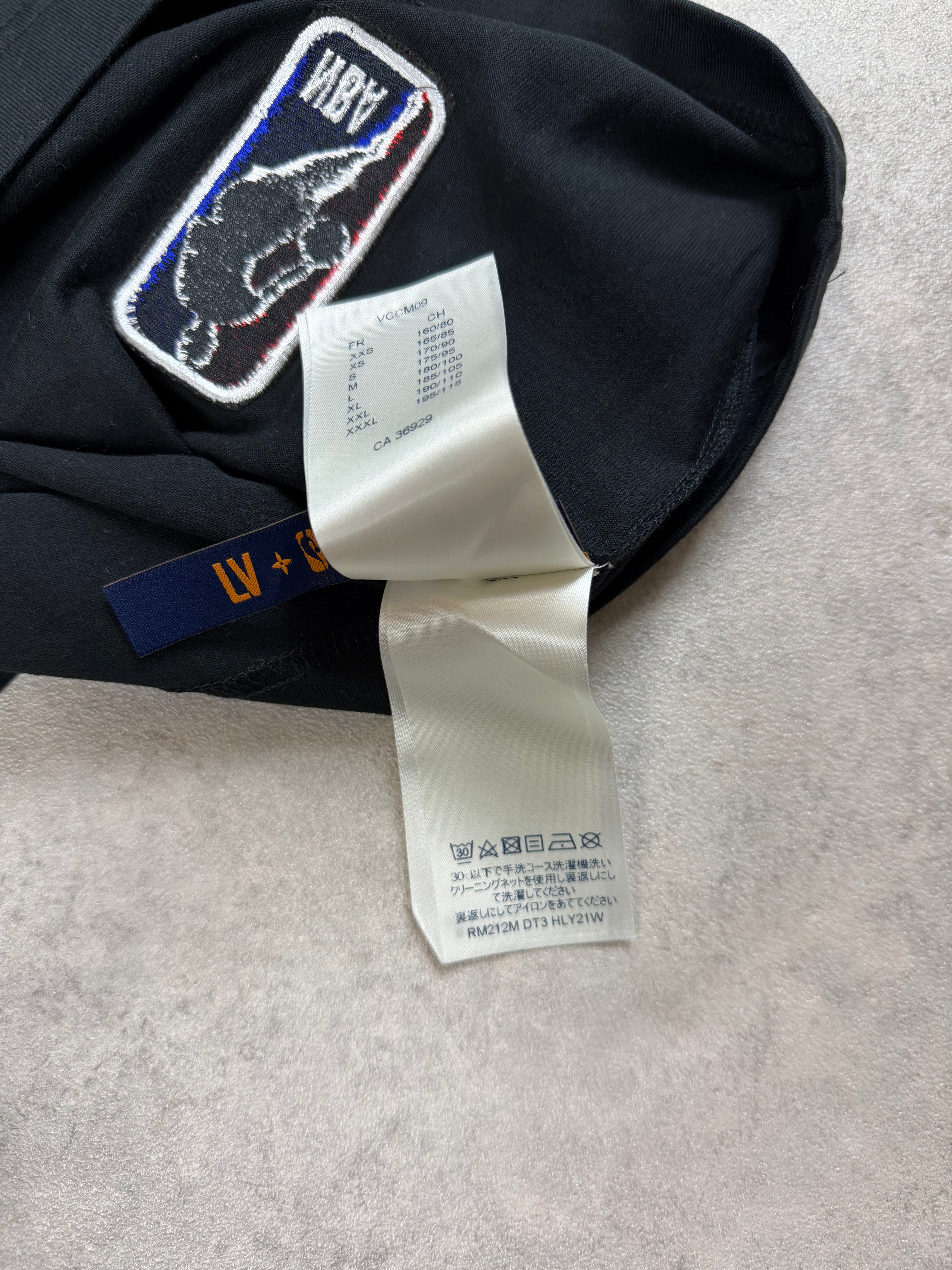 LOUIS VUITTON NBA TEE - SMALL