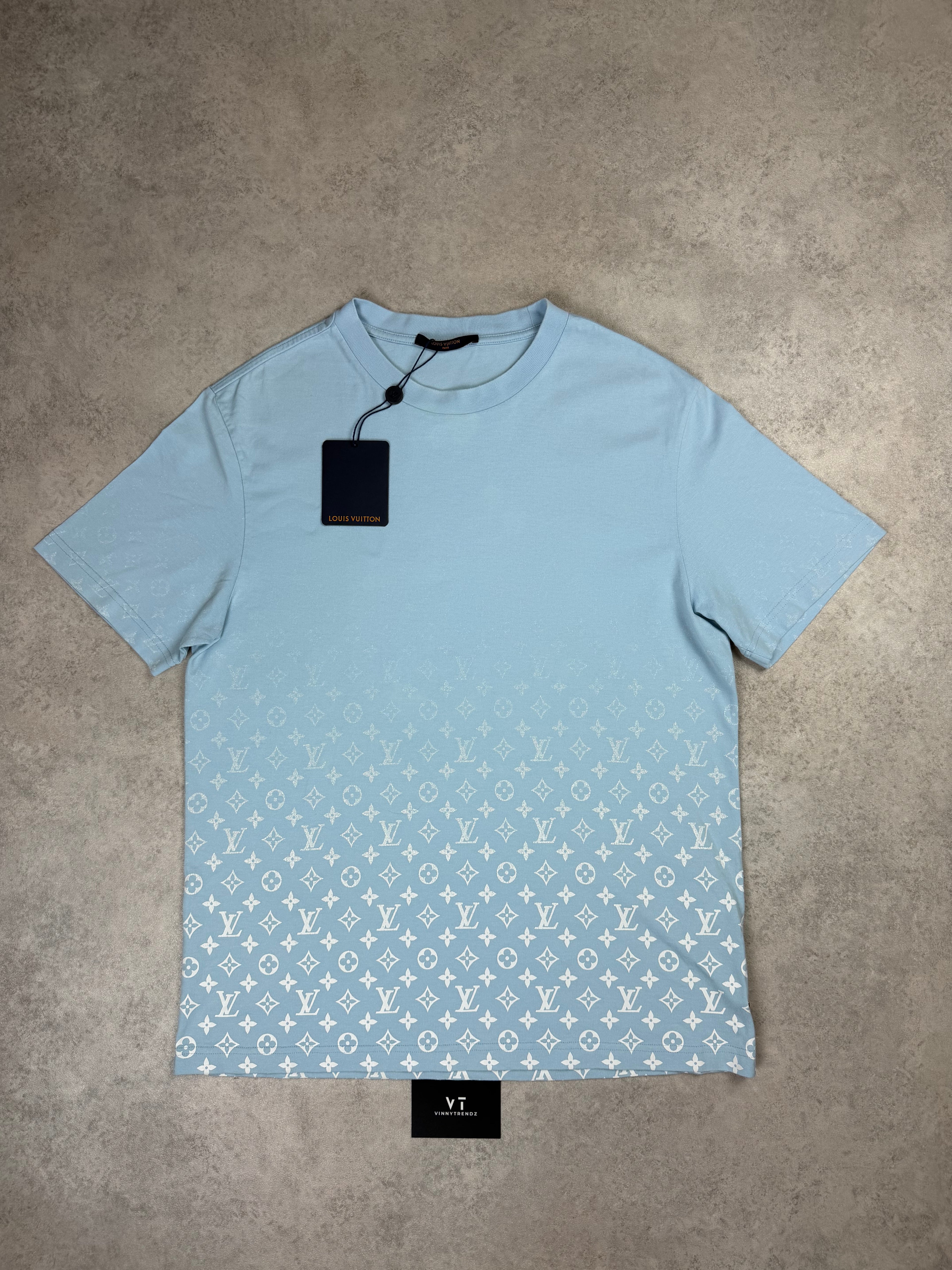 LV gradient tee - XL