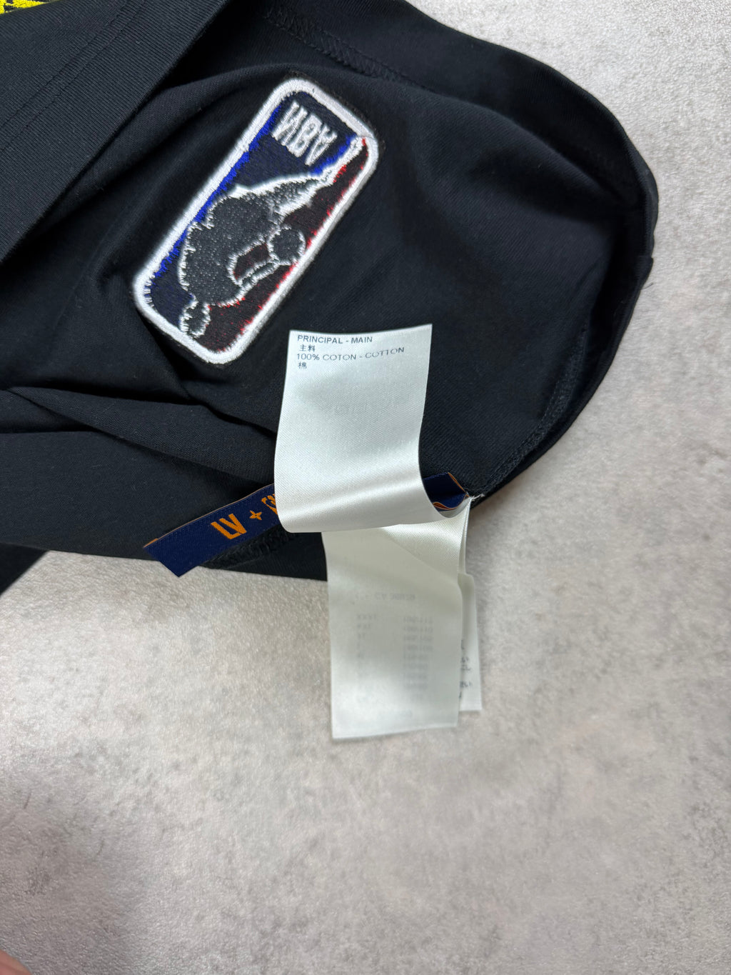 LOUIS VUITTON NBA TEE - SMALL