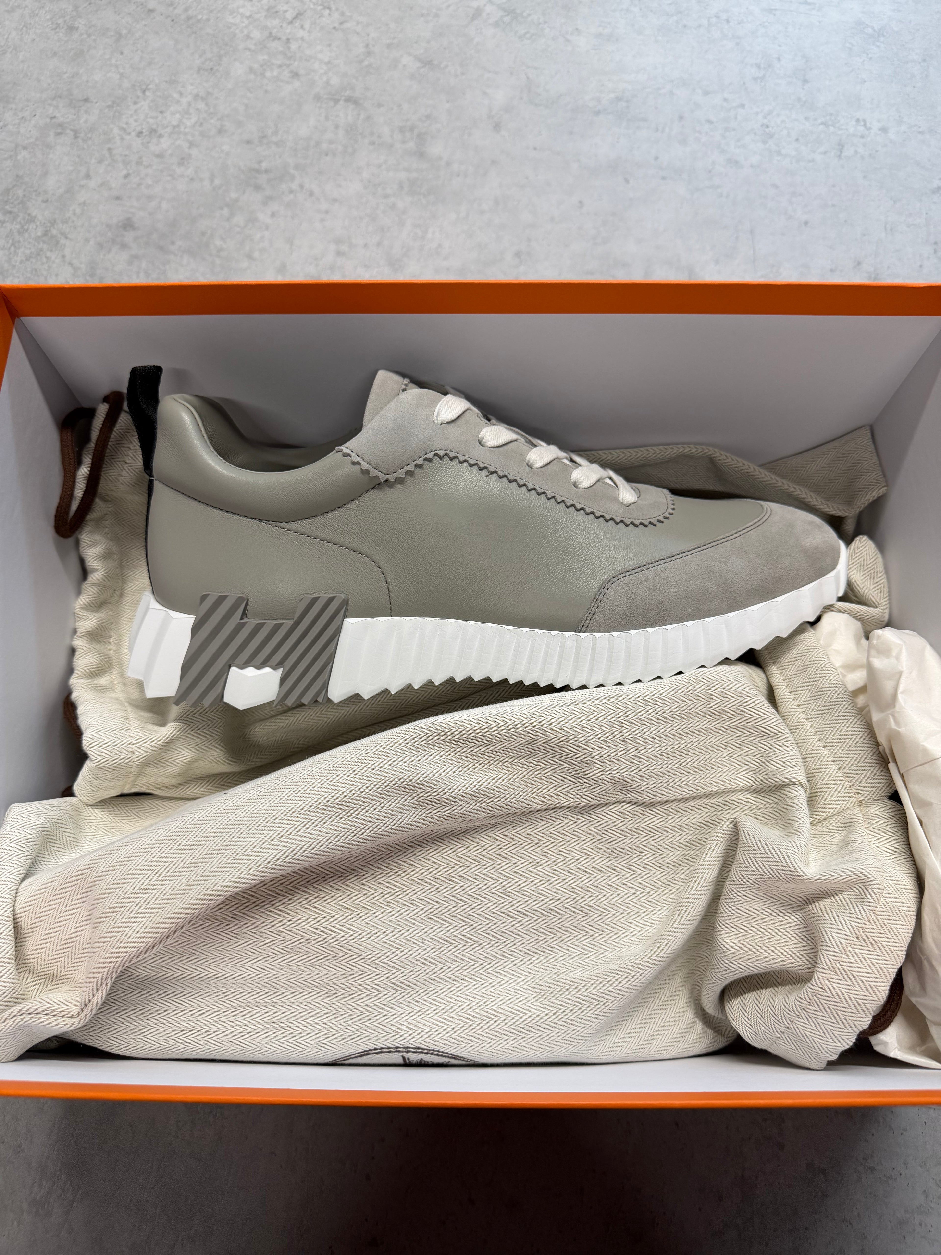 HERMES BOUNCING - GREY - UK7