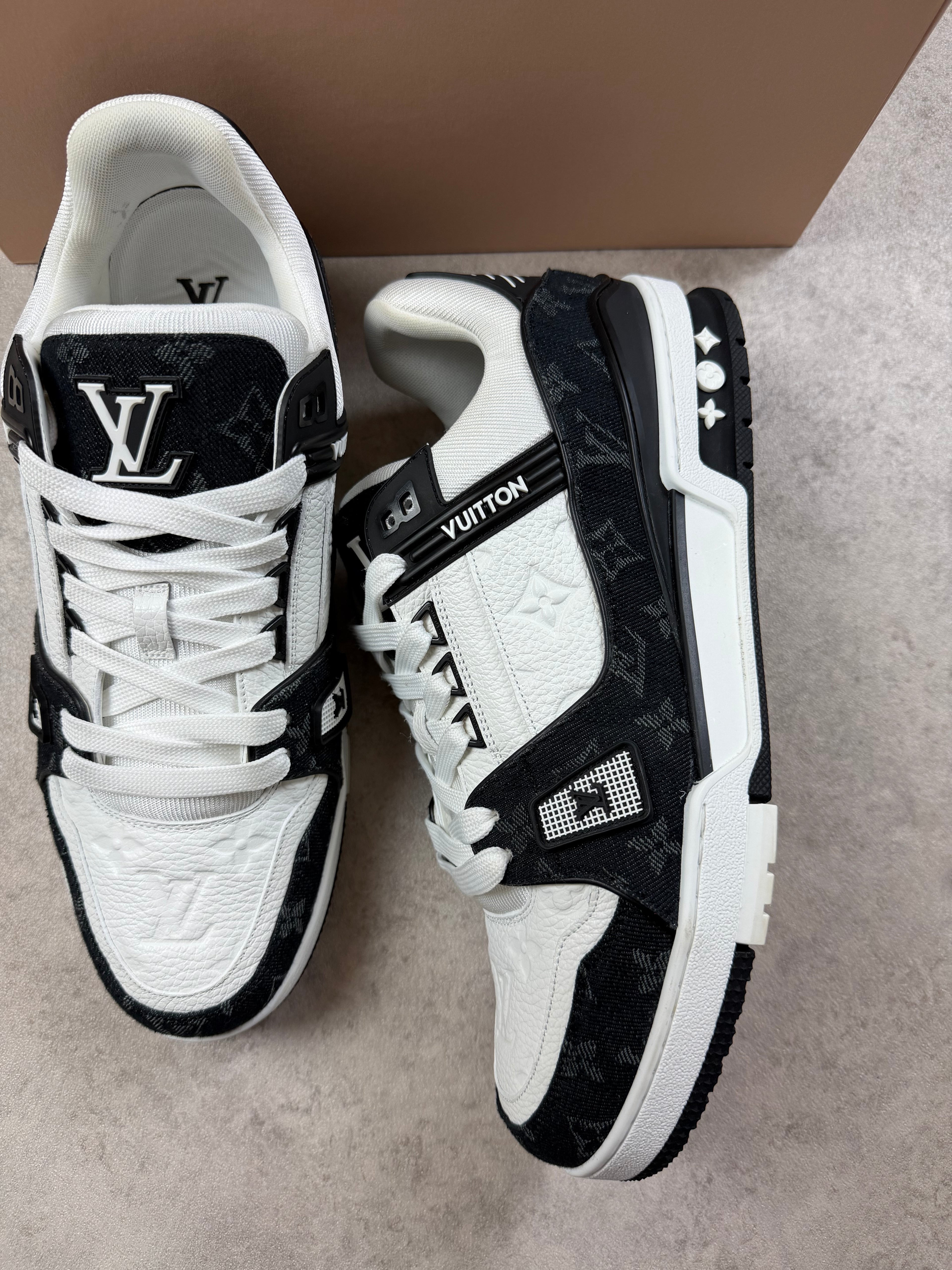 LOUIS VUITTON DENIM - BLACK/WHITE - LV10.5